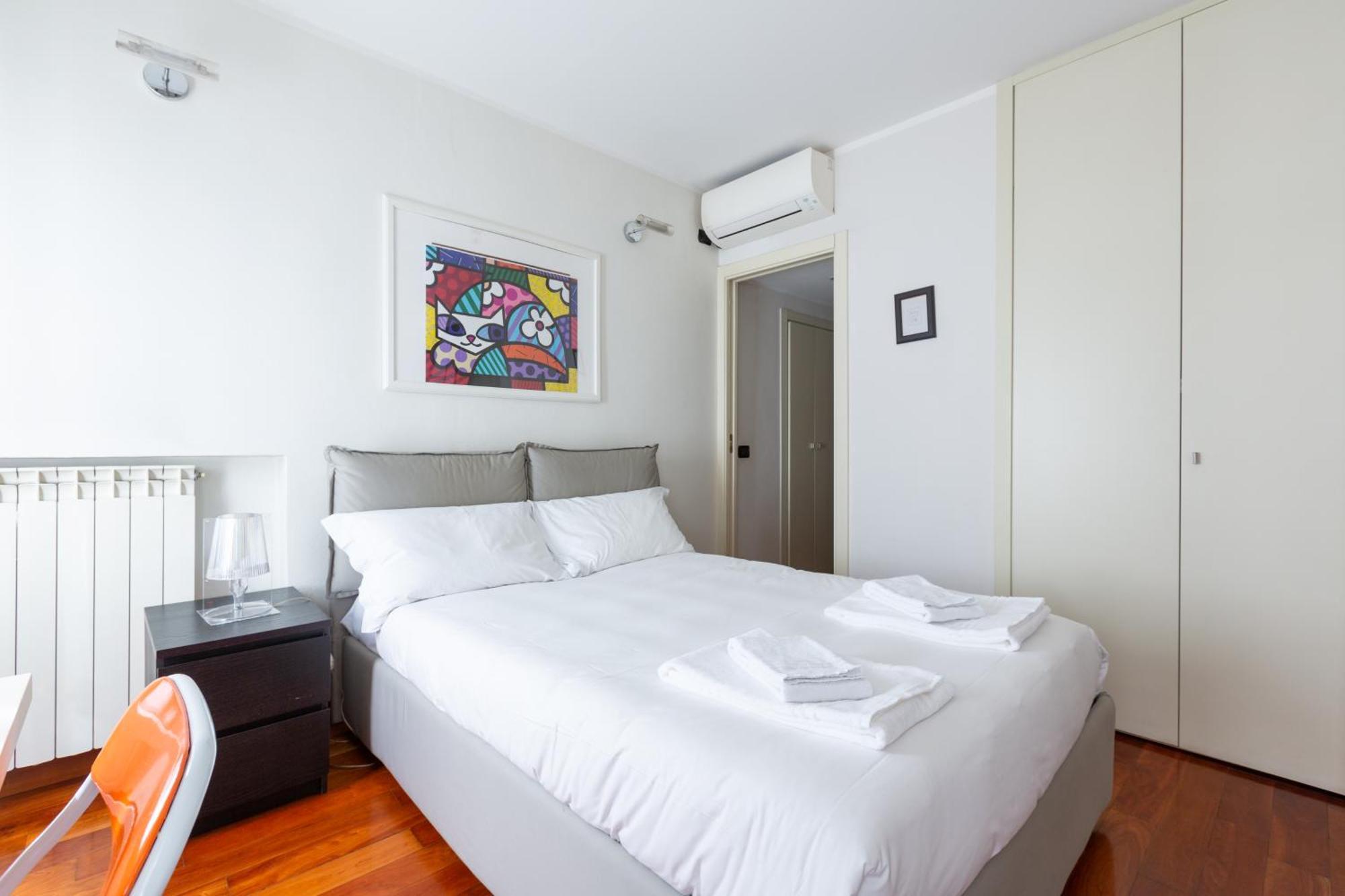 Cosy Two Bedroom Apartment Close To Navigli Milan Luaran gambar