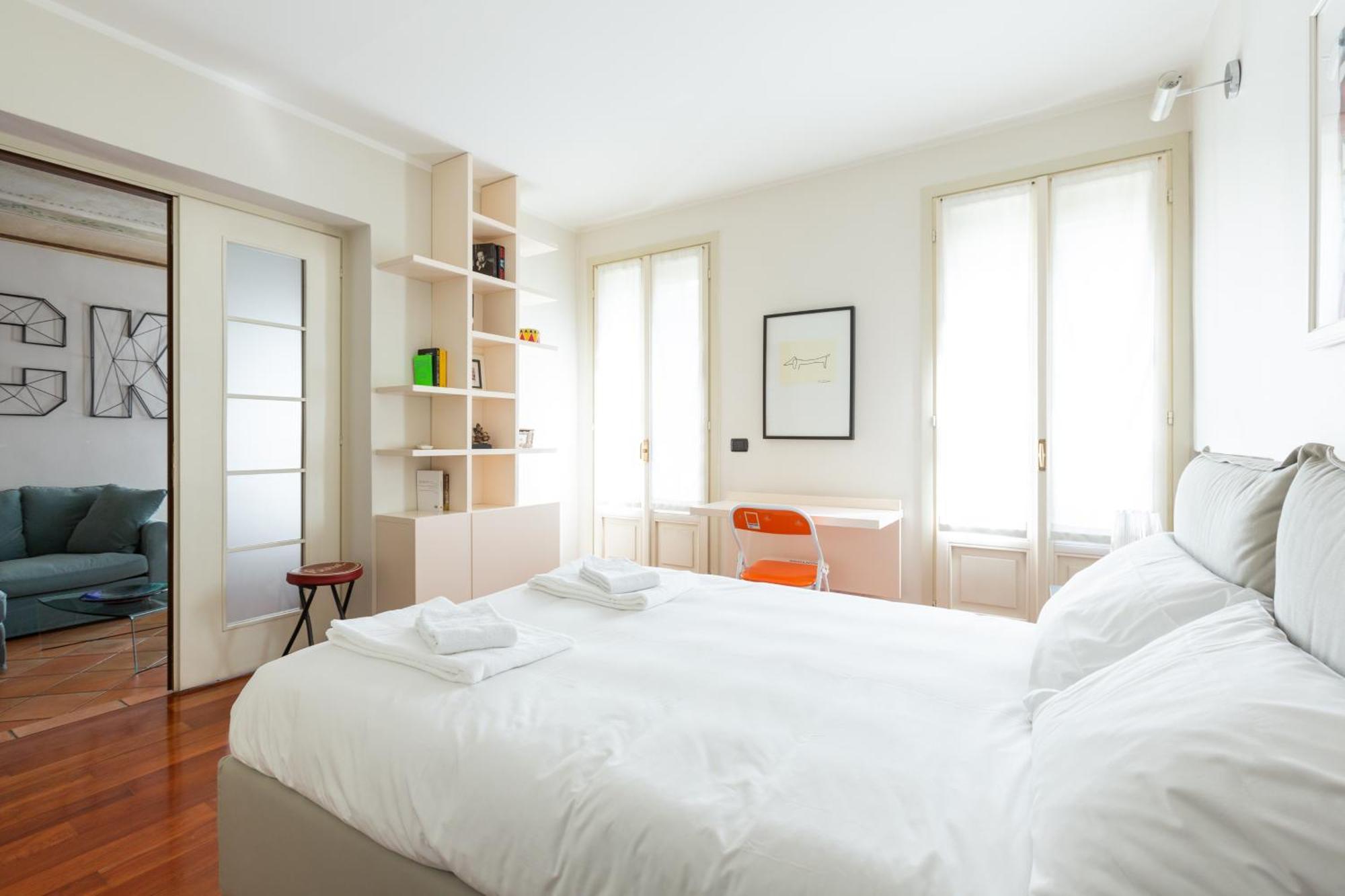 Cosy Two Bedroom Apartment Close To Navigli Milan Luaran gambar