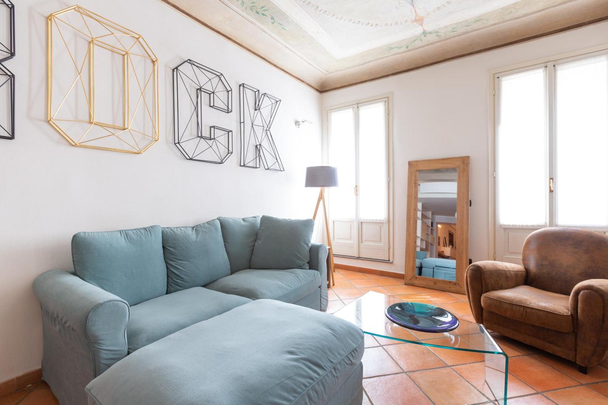 Cosy Two Bedroom Apartment Close To Navigli Milan Luaran gambar