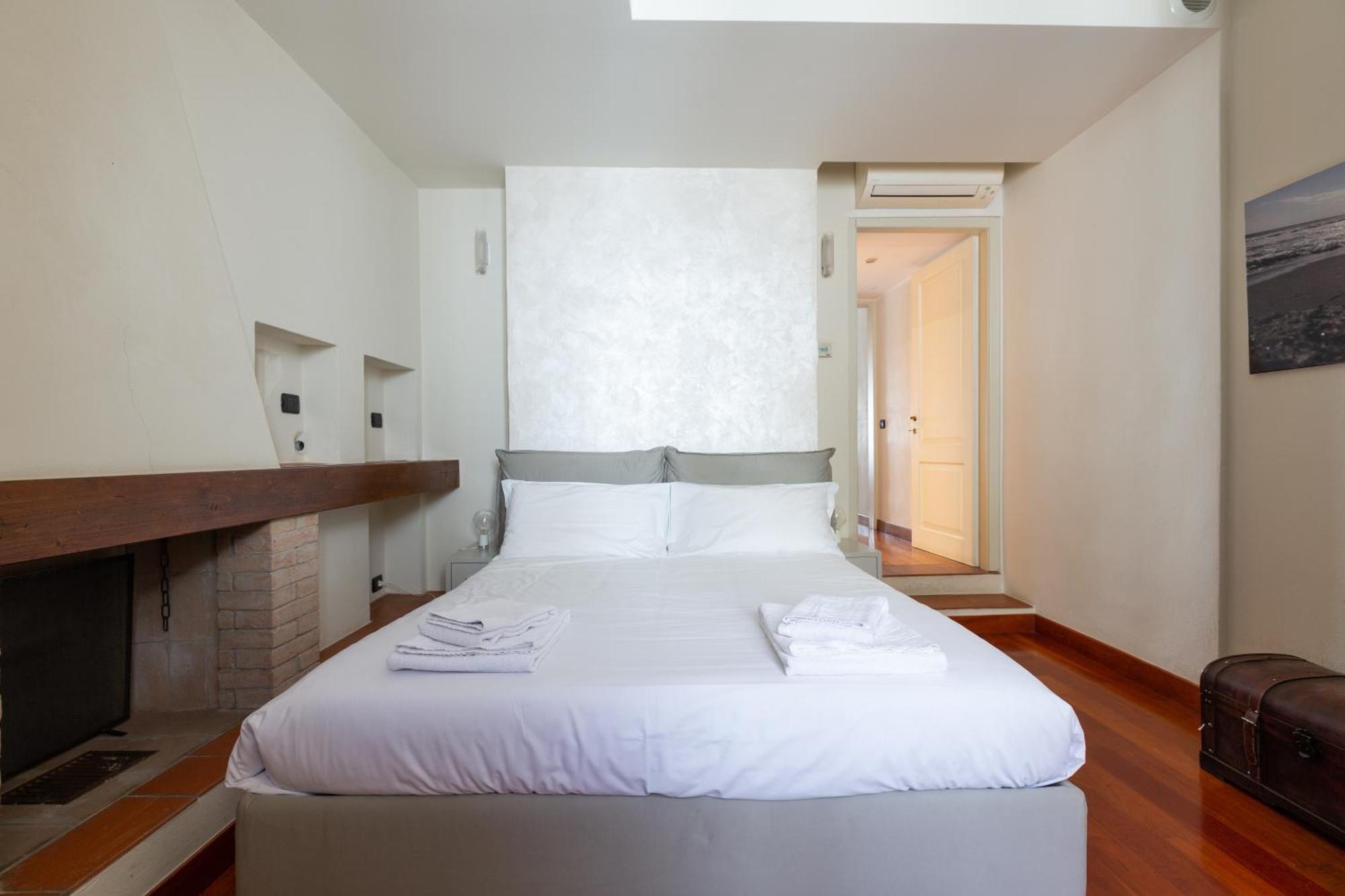 Cosy Two Bedroom Apartment Close To Navigli Milan Luaran gambar